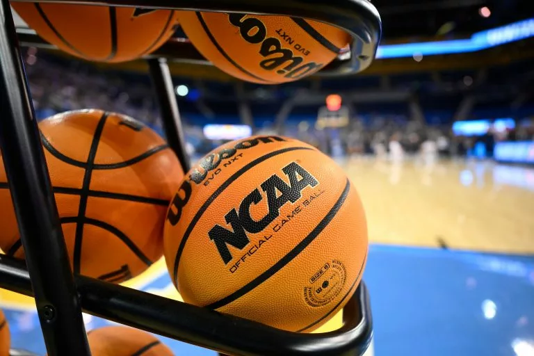 Furman vs Northern Iowa Picks and Predictions for Friday, November 14, 2025