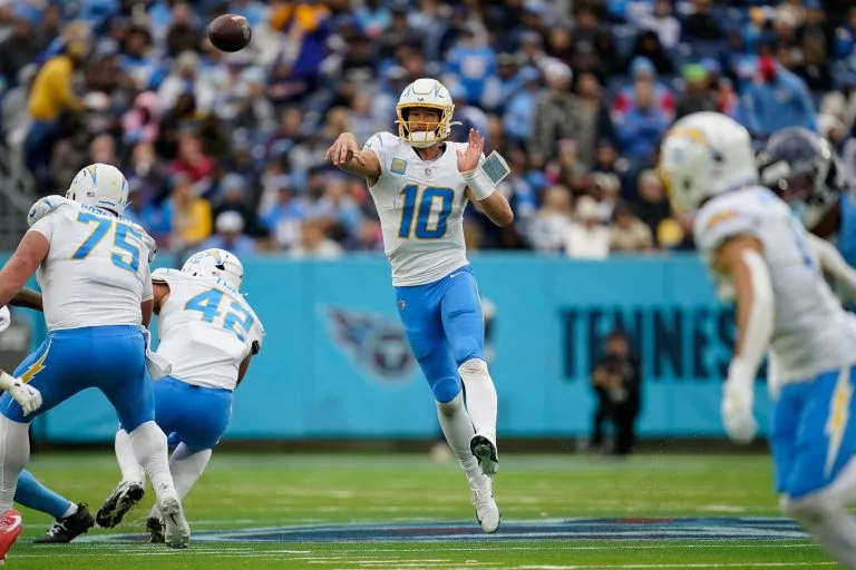 Raiders vs Chargers picks
