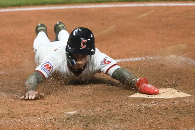 Tigers vs Guardians prediction